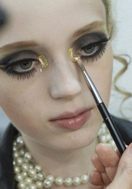 cours de maquillage chanel